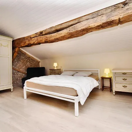 Picturesque Holiday In Vielsalm By The Forest Holiday home *